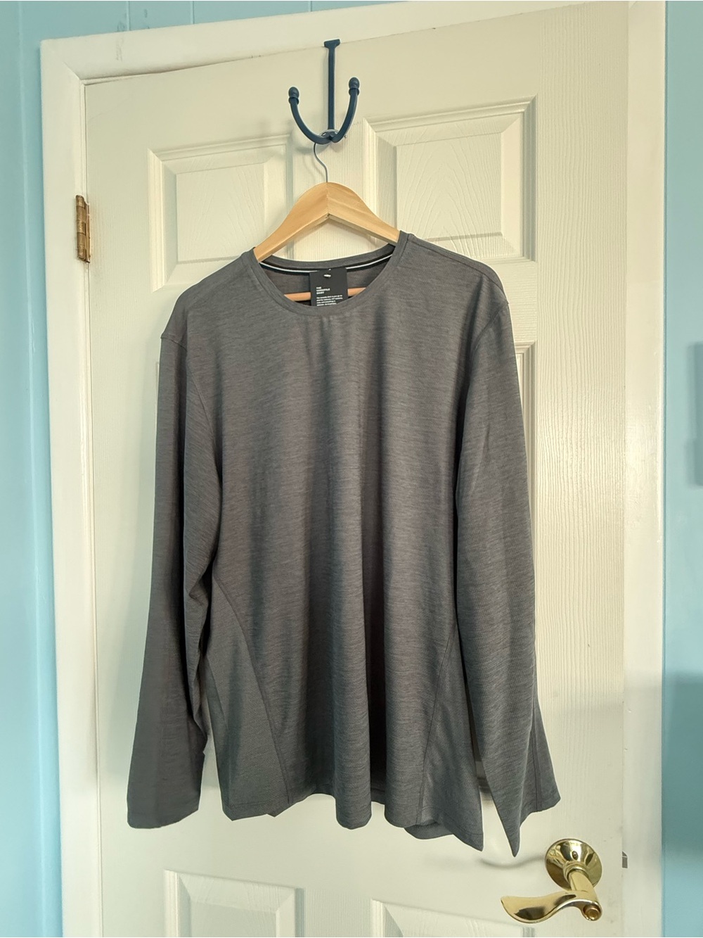 Ten Thousand THE VERSATILE Long Sleeve Tee Shirt Irongate Gray NEW Extra Large
